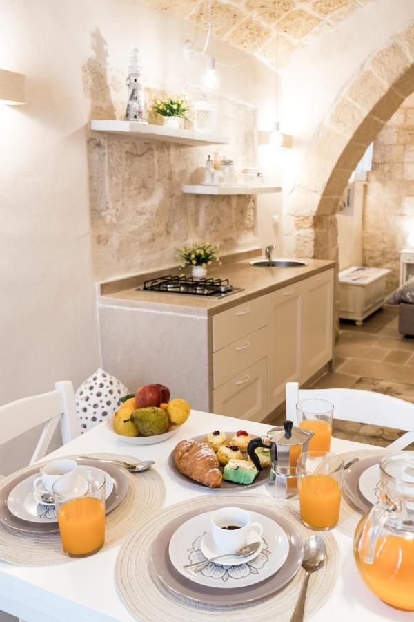 Dimore Del Borgo Antico - Il Sottano Monopoli Exteriör bild