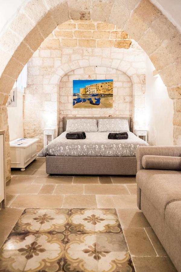 Dimore Del Borgo Antico - Il Sottano Monopoli Exteriör bild